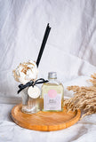 Vanilla & Sandalwood Floral Reed Diffuser Set